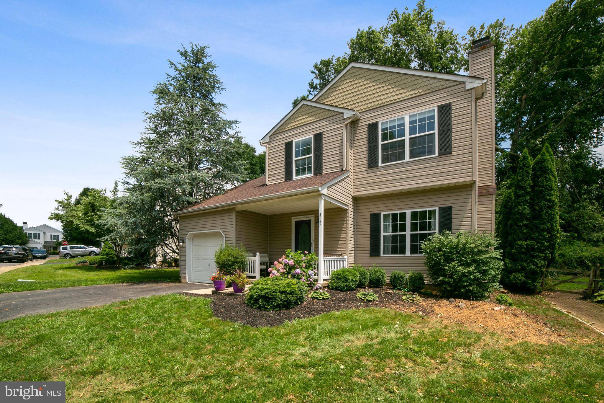 West Chester, PA 19382,917 TRELLIS LN