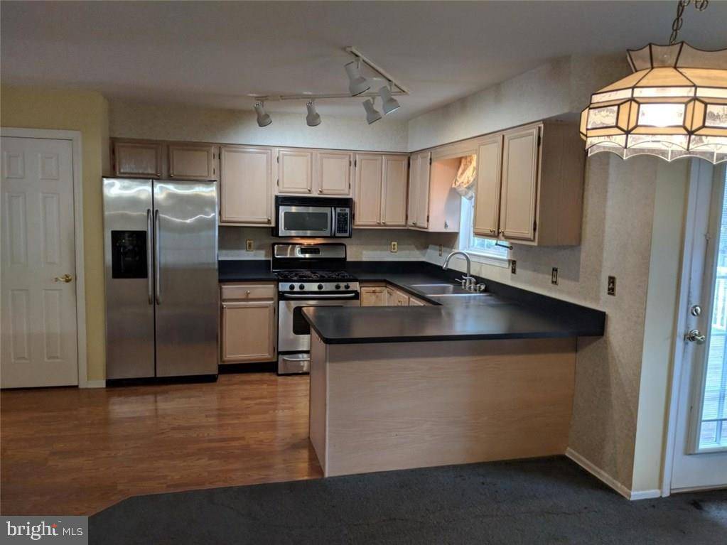 Bayville, NJ 08721,30 SUNNYDALE DR