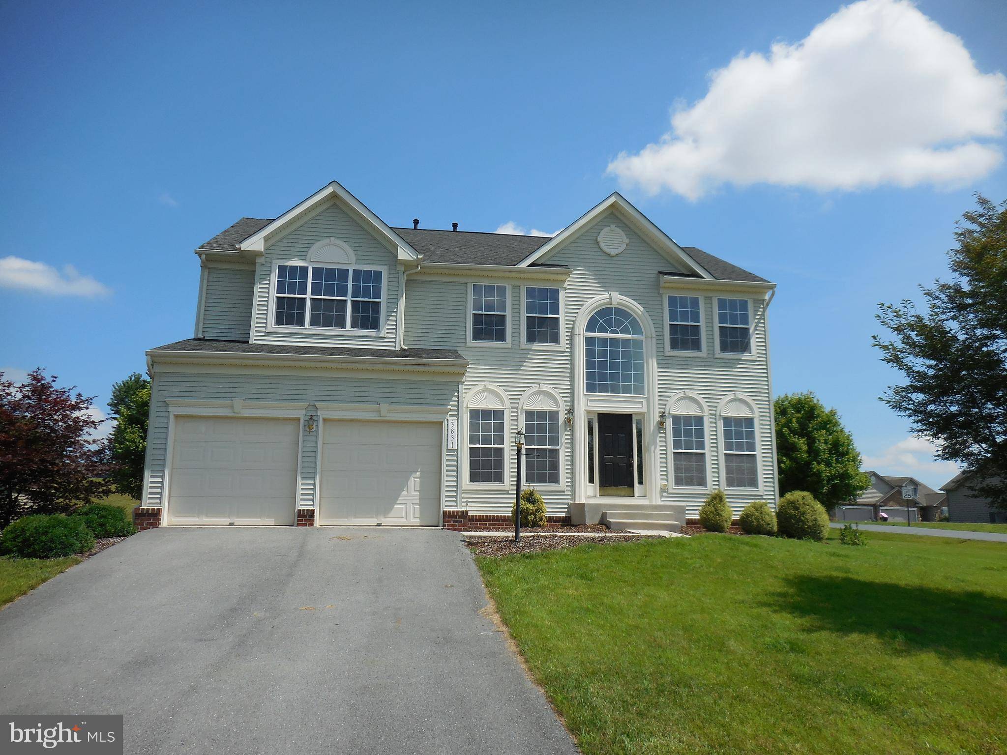 Greencastle, PA 17225,3831 ROLLING HILLS DR