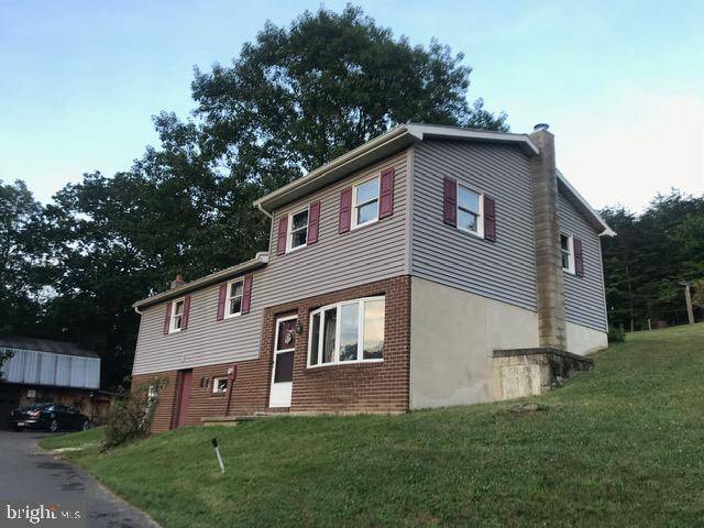 East Waterford, PA 17021,1264 CAMPBELL HOLLOW ROAD