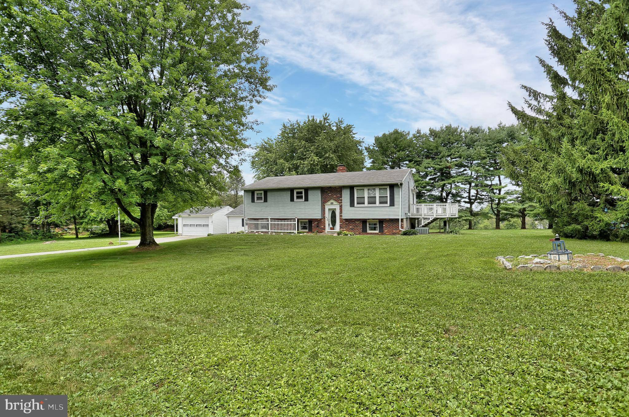 Glen Rock, PA 17327,4157 HUFFMANVILLE RD