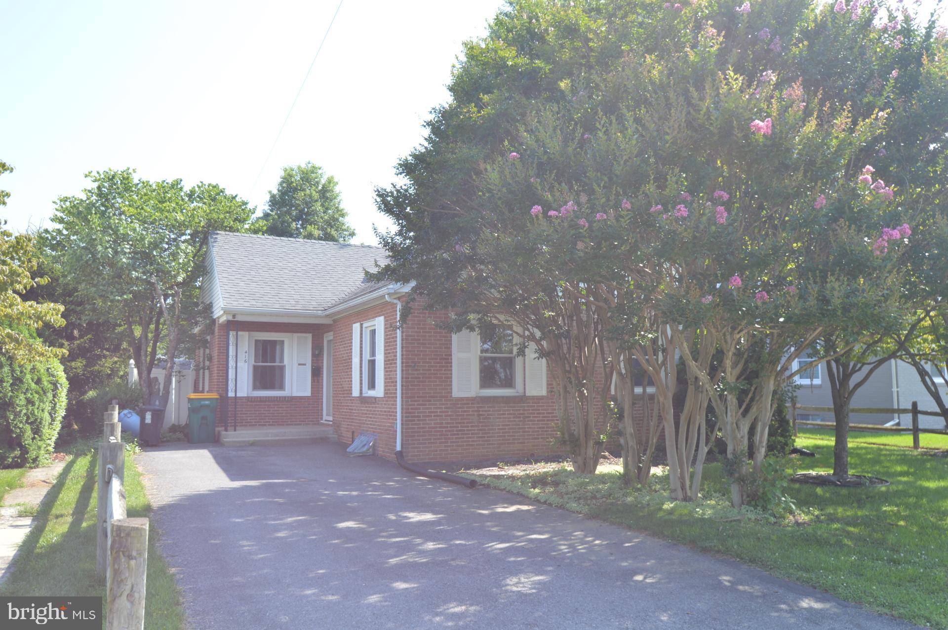 Waynesboro, PA 17268,416 EIGHTH ST