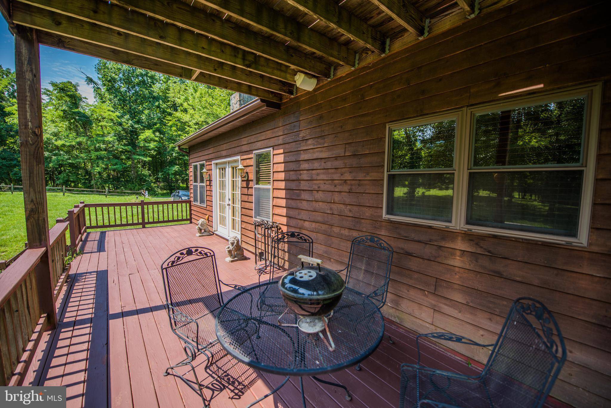 Great Cacapon, WV 25422,205 MEADOW WOOD CIRCLE