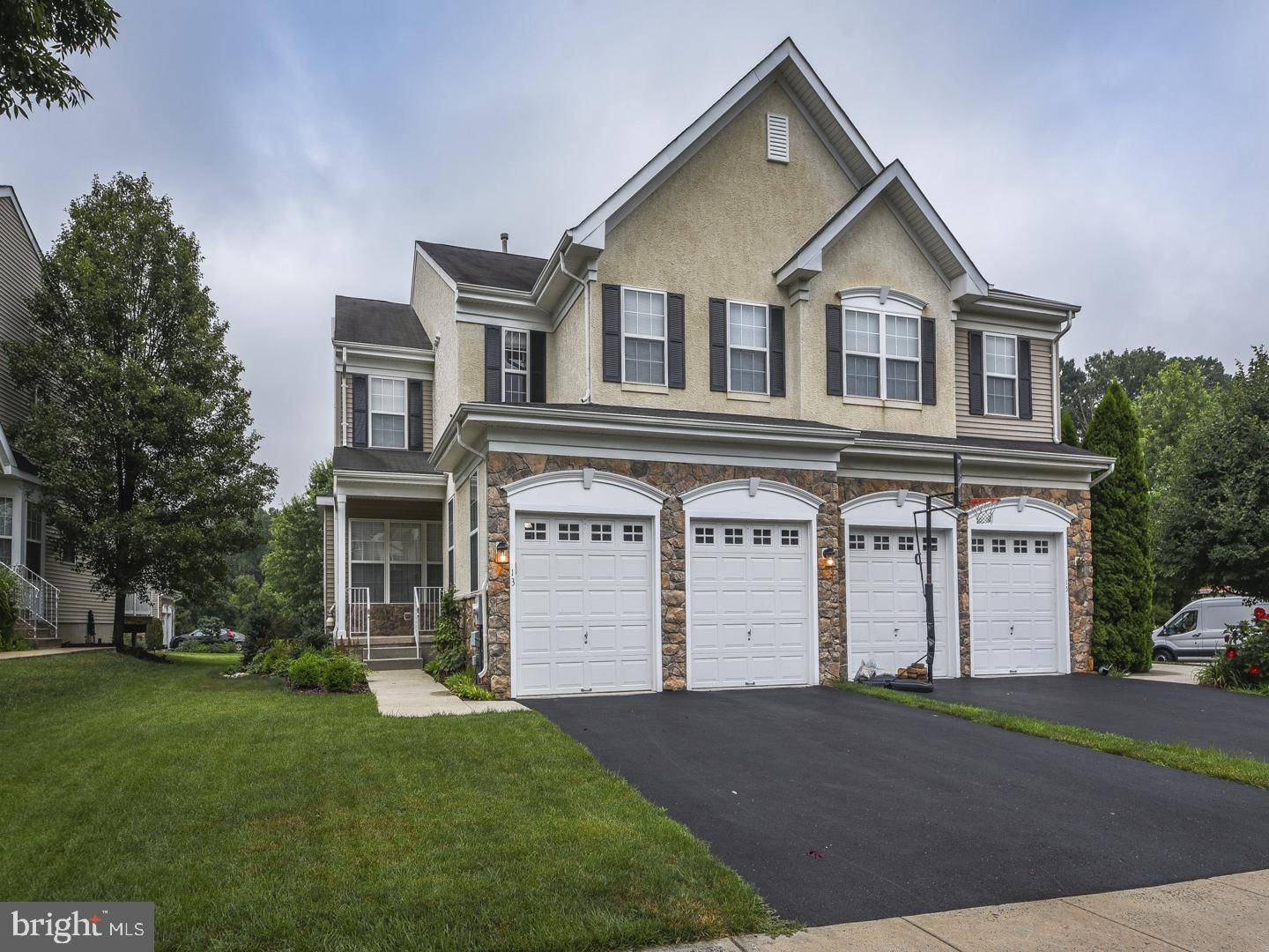 Yardley, PA 19067,13 VALLEY VIEW DR