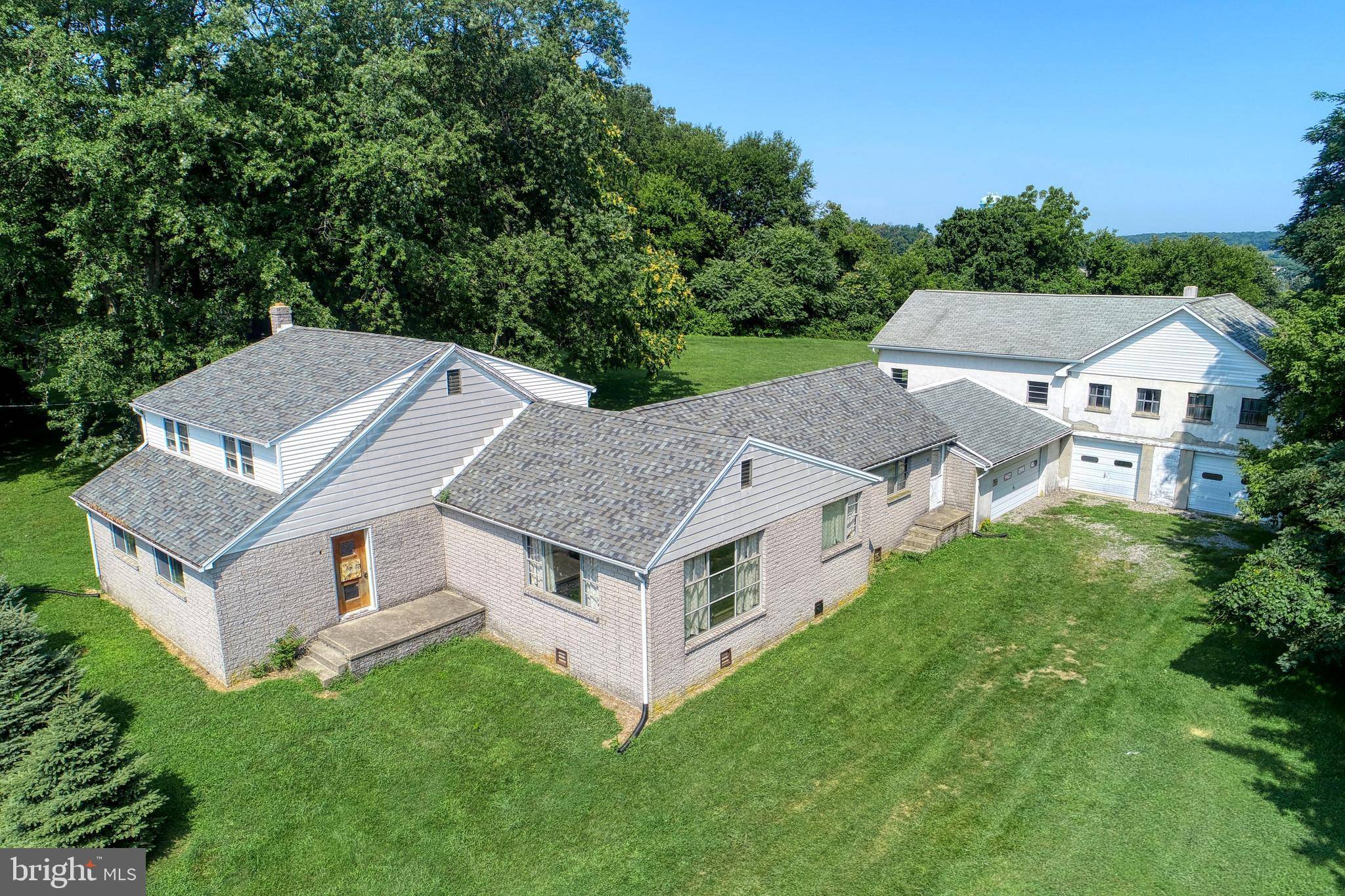 Dallastown, PA 17313,500 E CLOVER LN