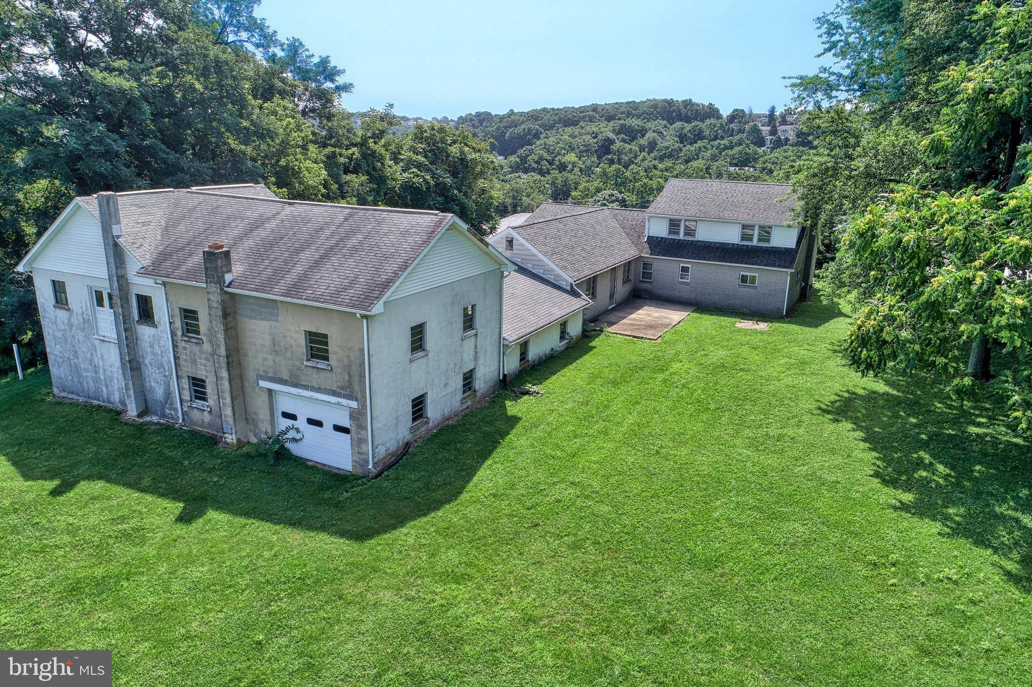 Dallastown, PA 17313,500 E CLOVER LN