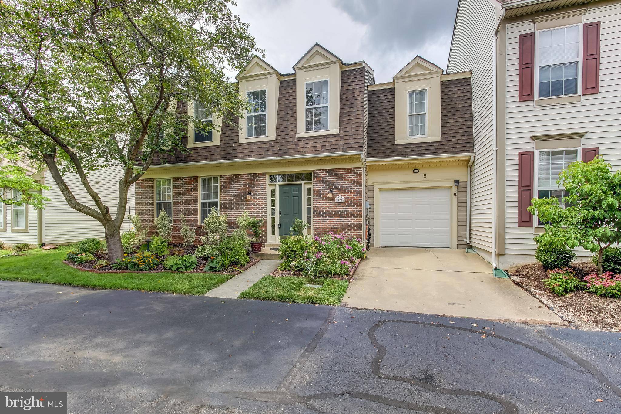 Ashburn, VA 20147,43712 VINEYARD TER