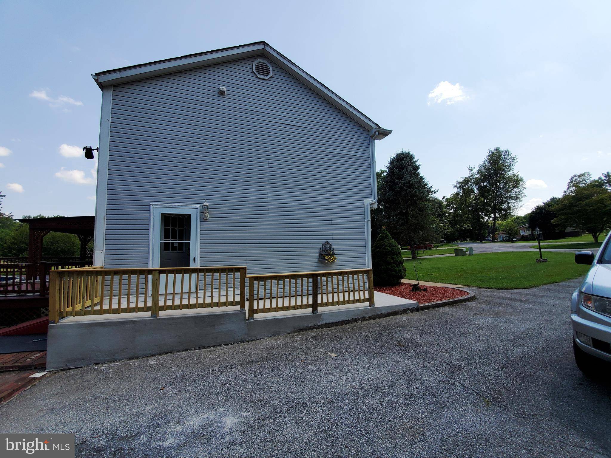 Shenandoah Junction, WV 25442,270 7TH ST