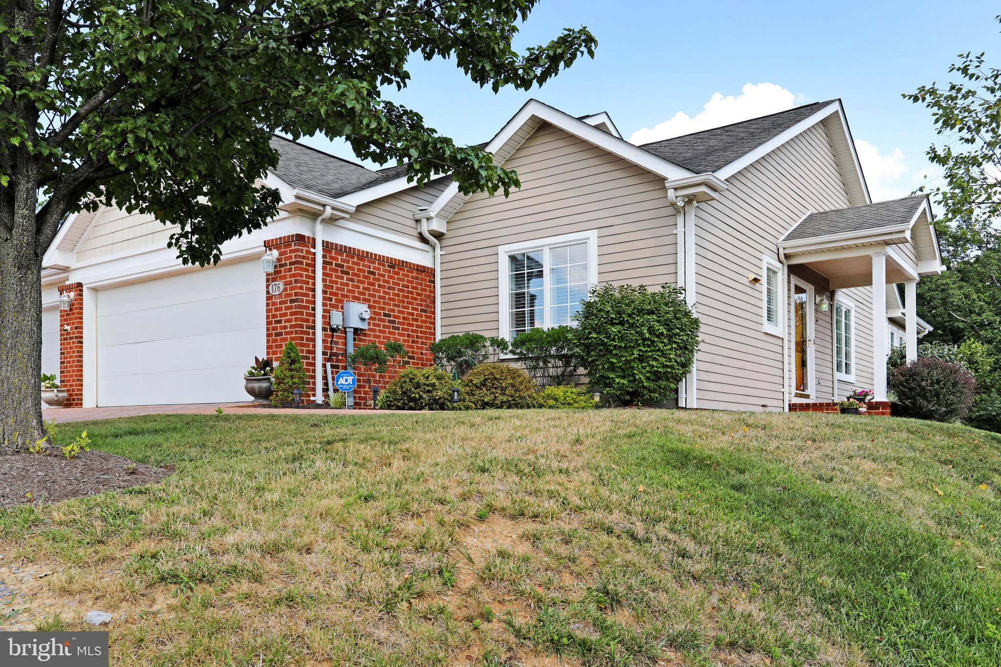 Strasburg, VA 22657,176 STONY POINTE WAY