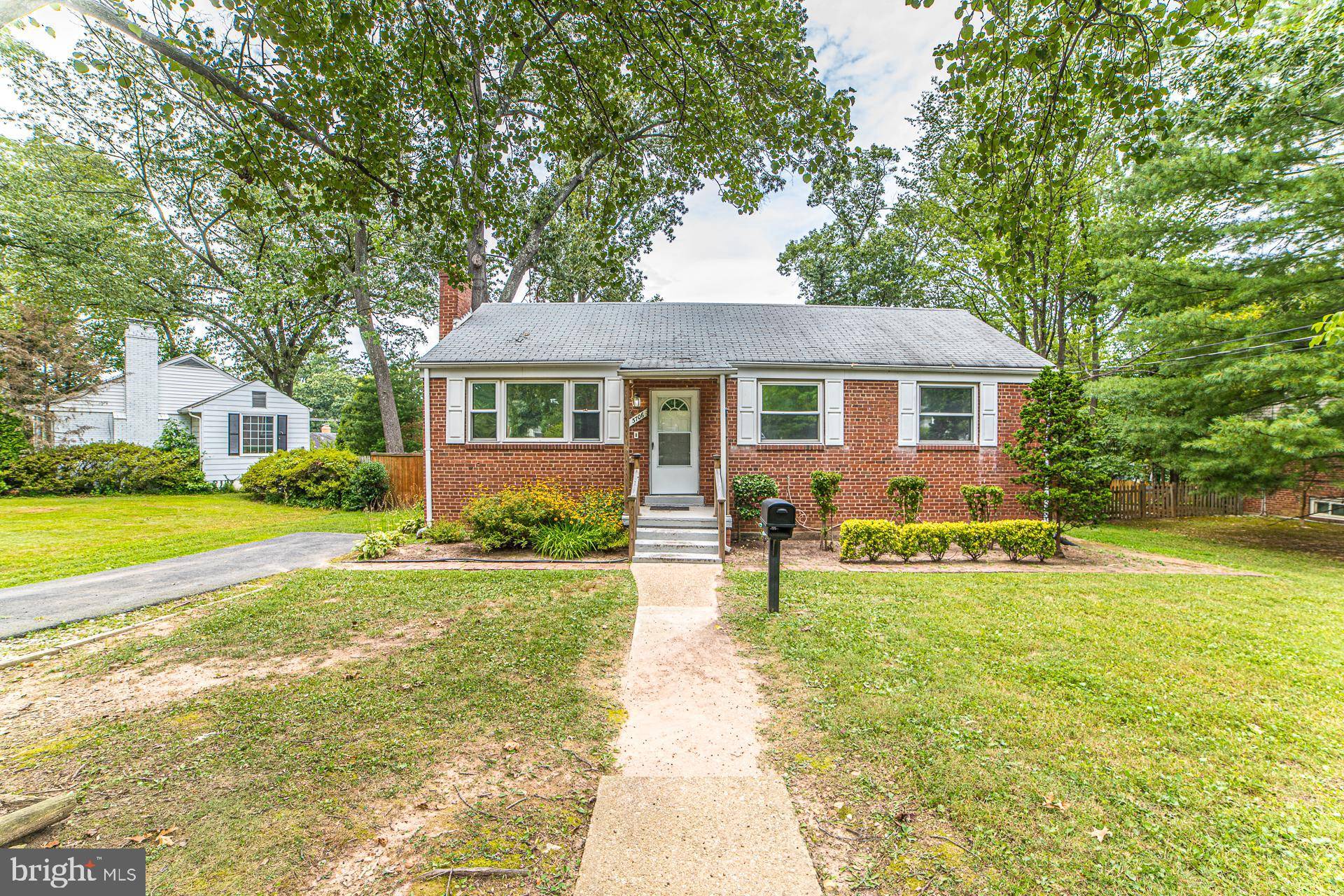 Annandale, VA 22003,3706 TERRACE DR