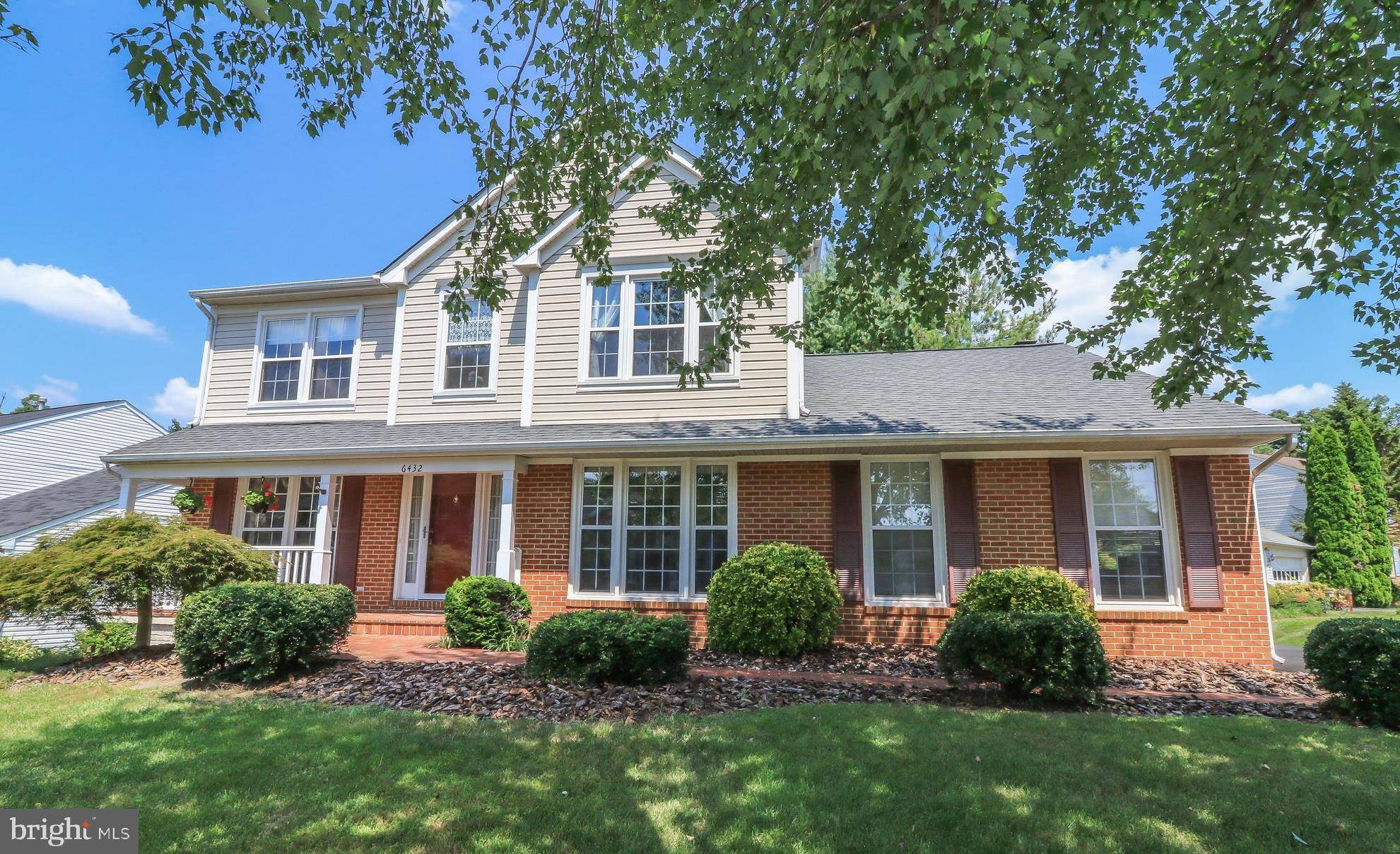 Clifton, VA 20124,6432 SPRINGHOUSE CIR