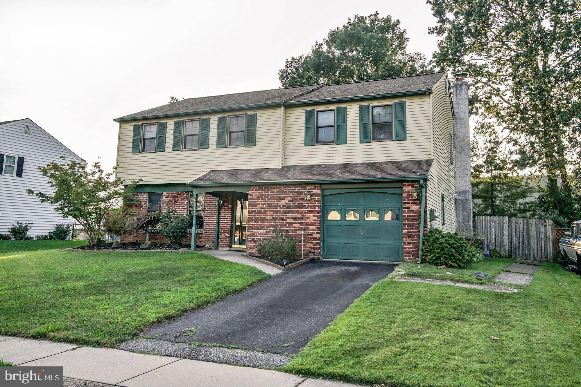 Fairless Hills, PA 19030,735 FAIRBRIDGE DR