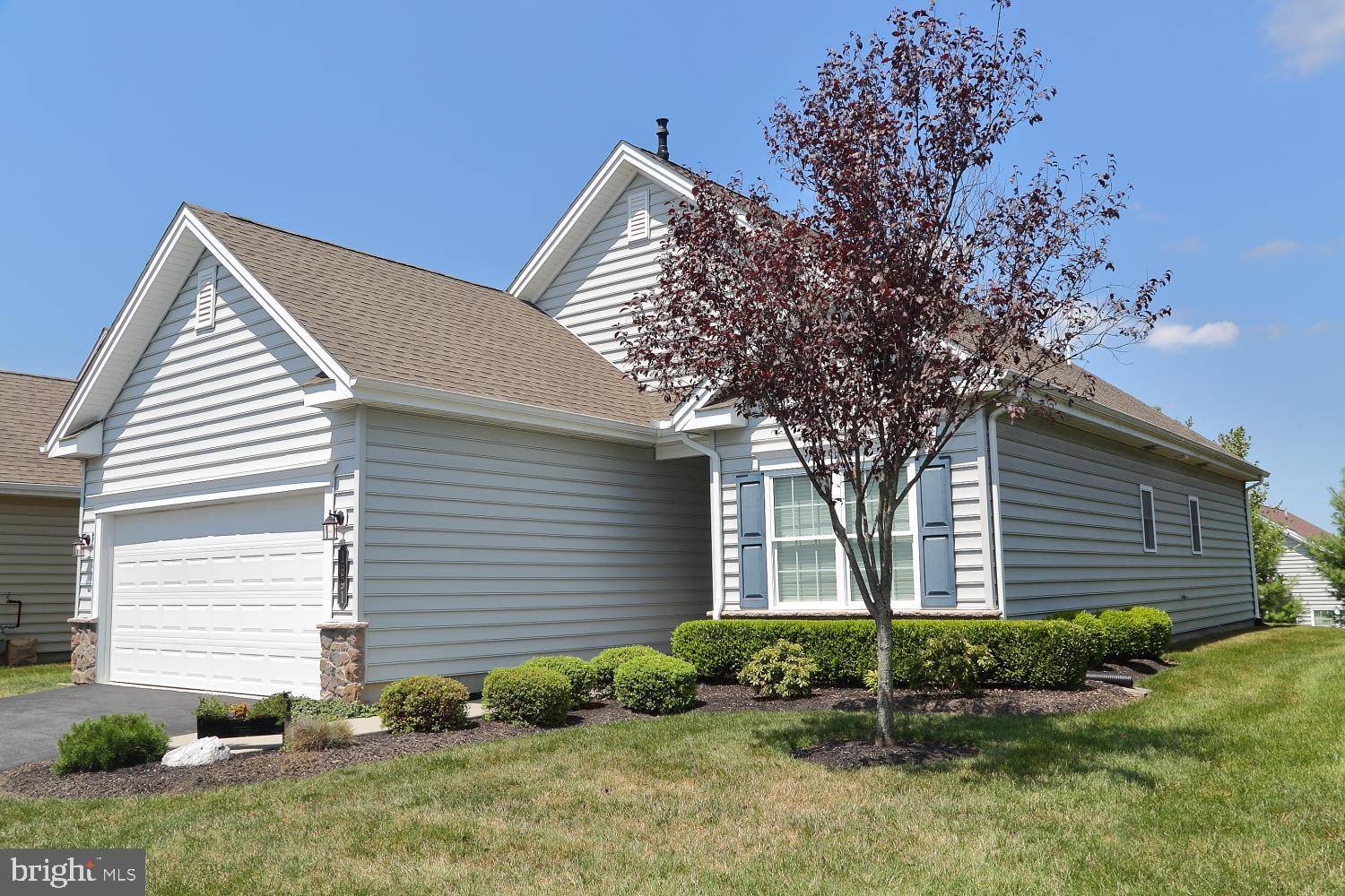 Mount Joy, PA 17552,1391 DICKENS LN