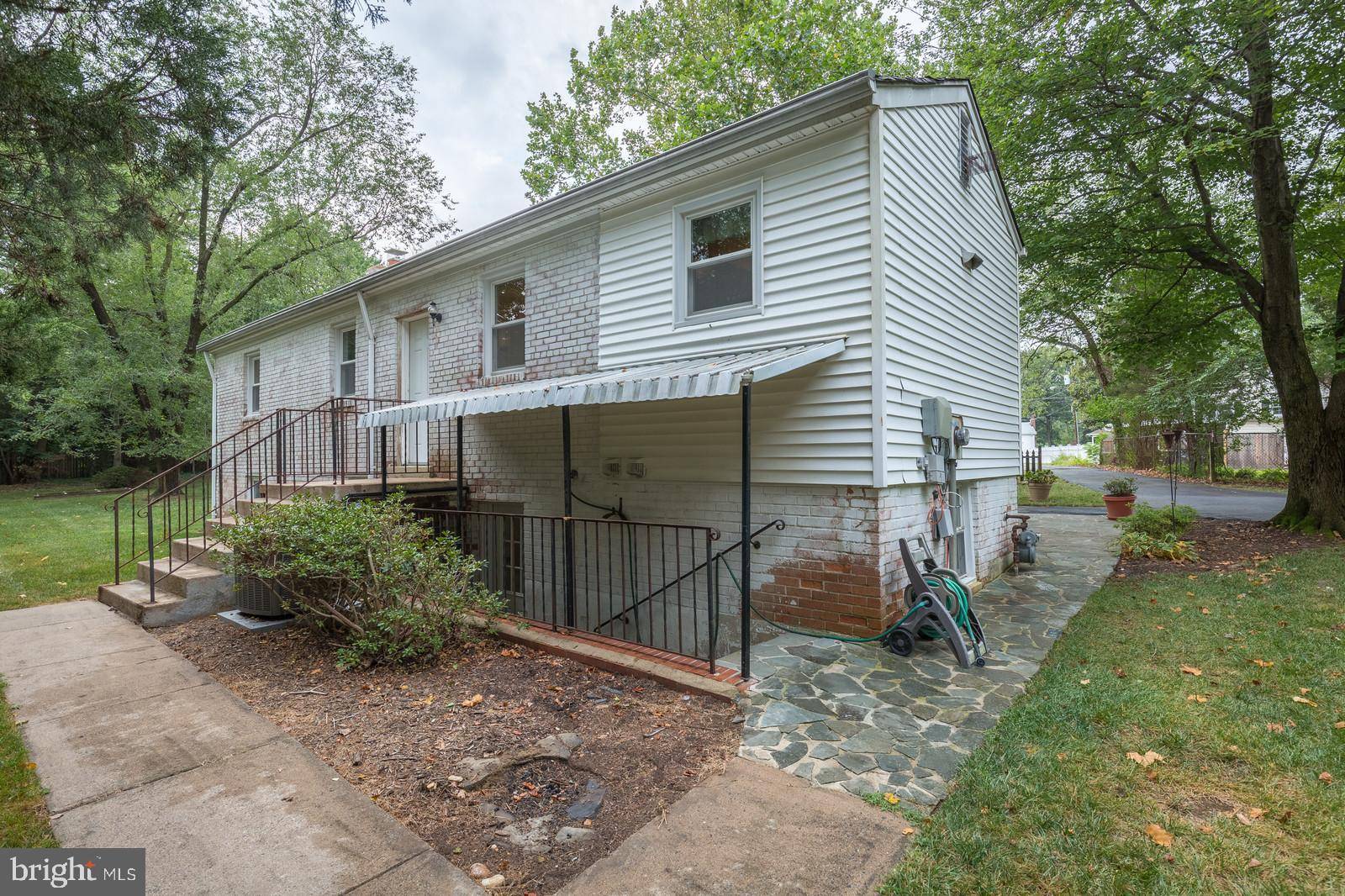 Springfield, VA 22150,6001 KROY CT