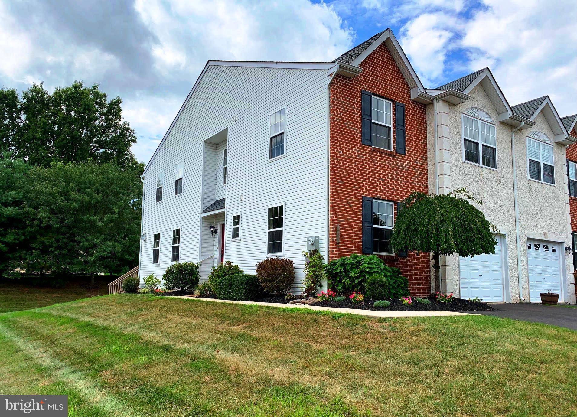 Sellersville, PA 18960,278 HAMPSHIRE DR