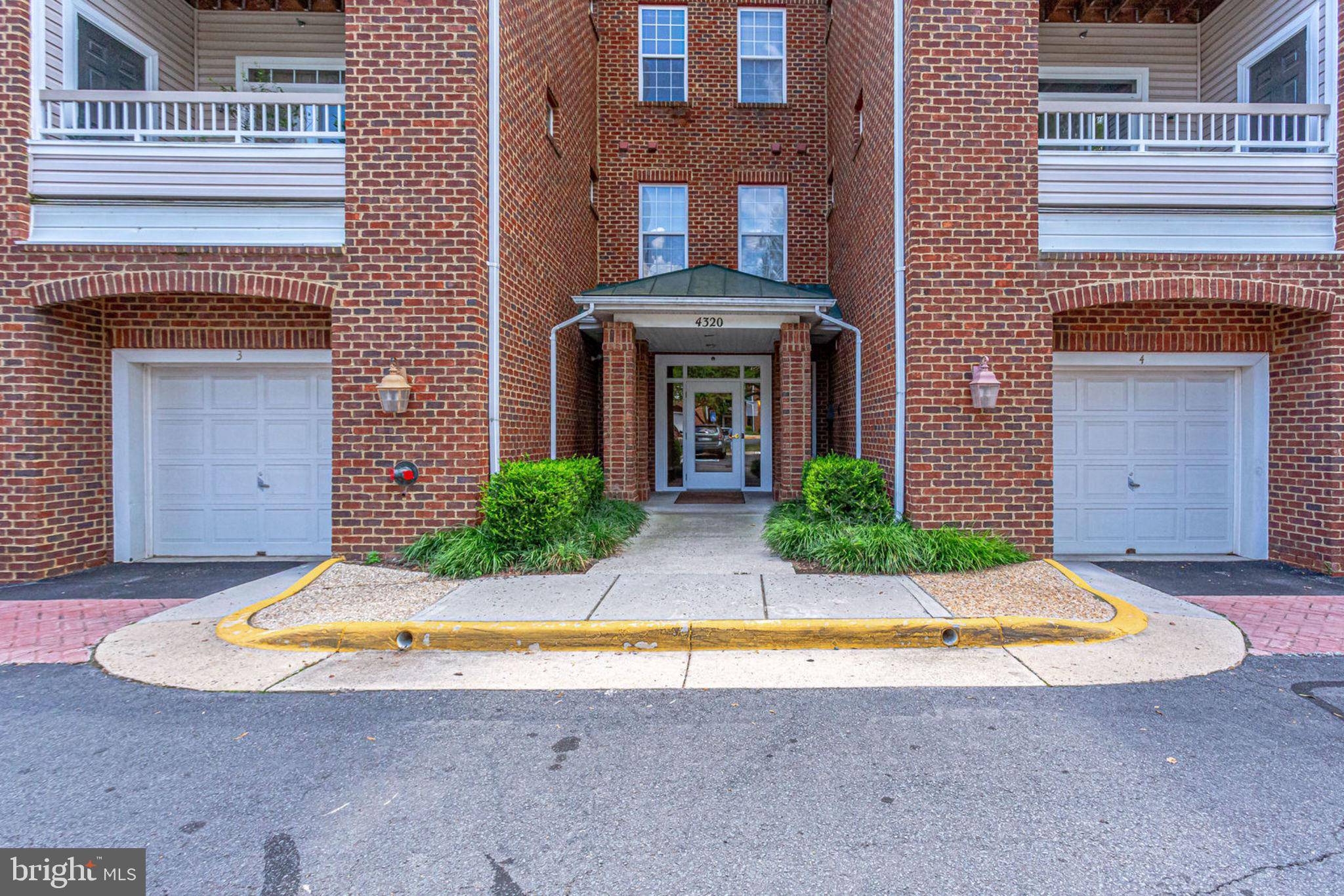 Fairfax, VA 22033,4320-S CANNON RIDGE CT #65