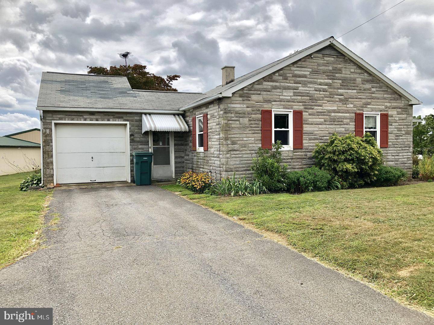 Quarryville, PA 17566,849 BUCK RD