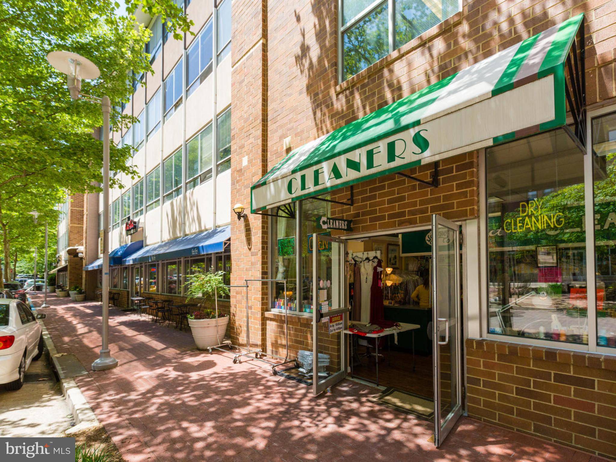 Falls Church, VA 22046,444 W BROAD ST #206