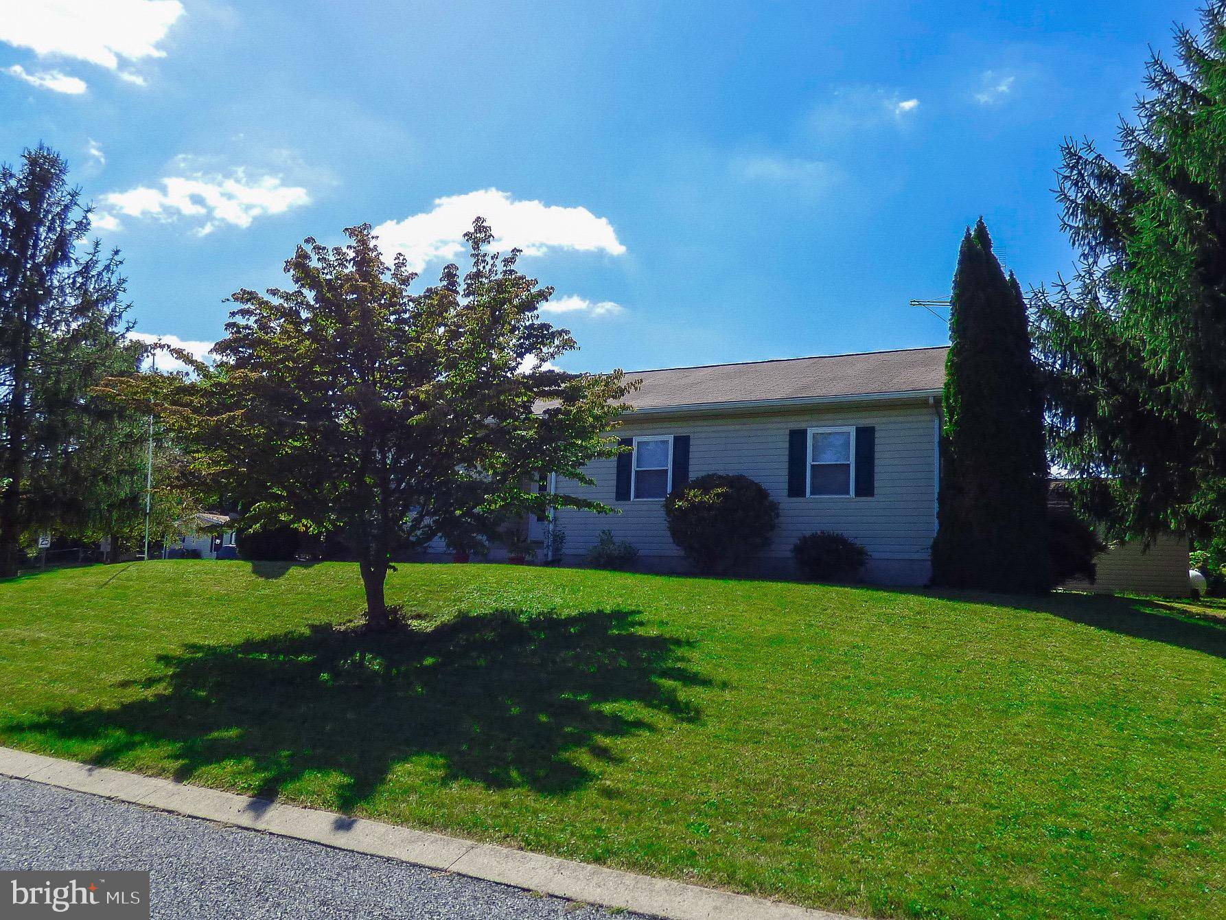 Felton, PA 17322,11 ORIOLE CIR