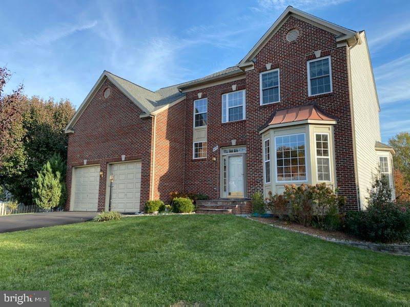 Springfield, VA 22153,8436 AMBROSE CT