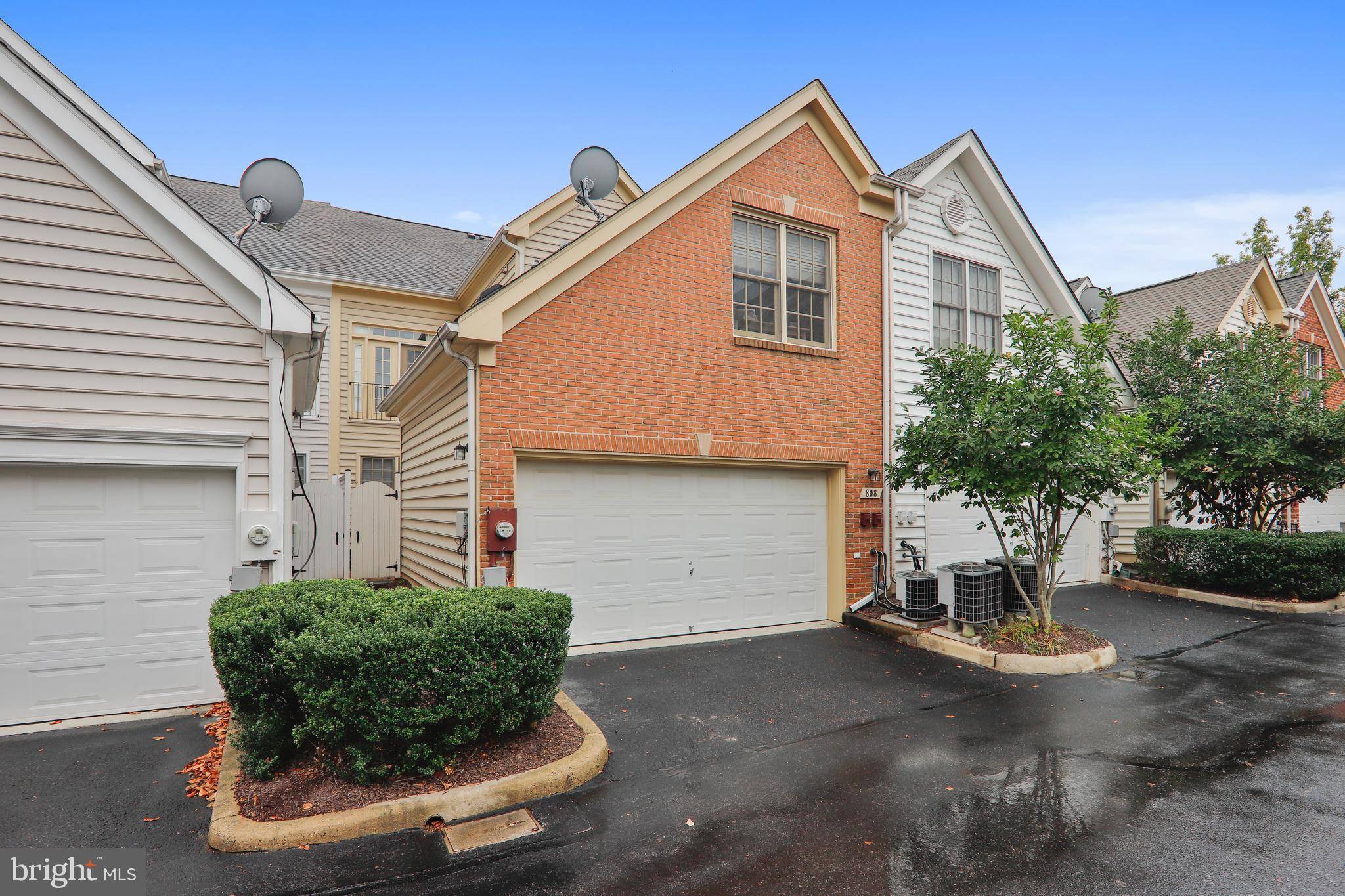 Rockville, MD 20850,808 OAK KNOLL TER