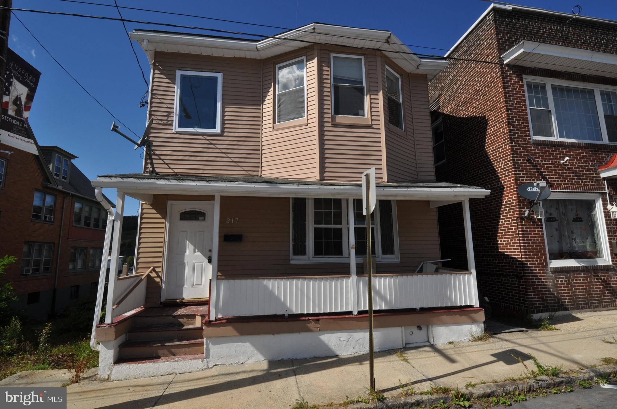 Lansford, PA 18232,217 W RIDGE ST