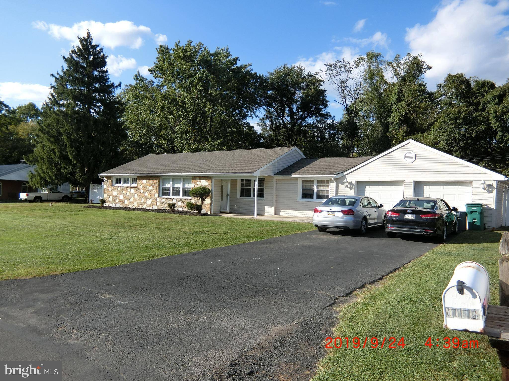 Bensalem, PA 19020,1175 ELBERTA AVE