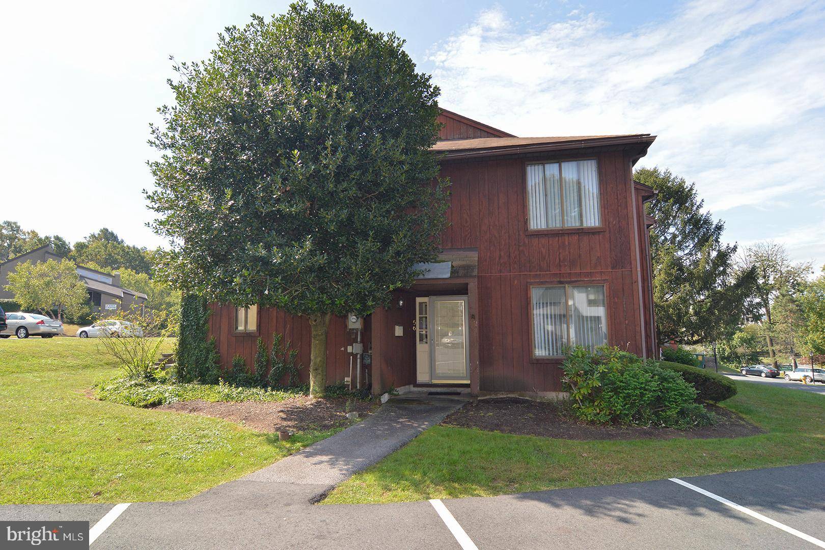 Reading, PA 19606,5-6 WILLOW WAY