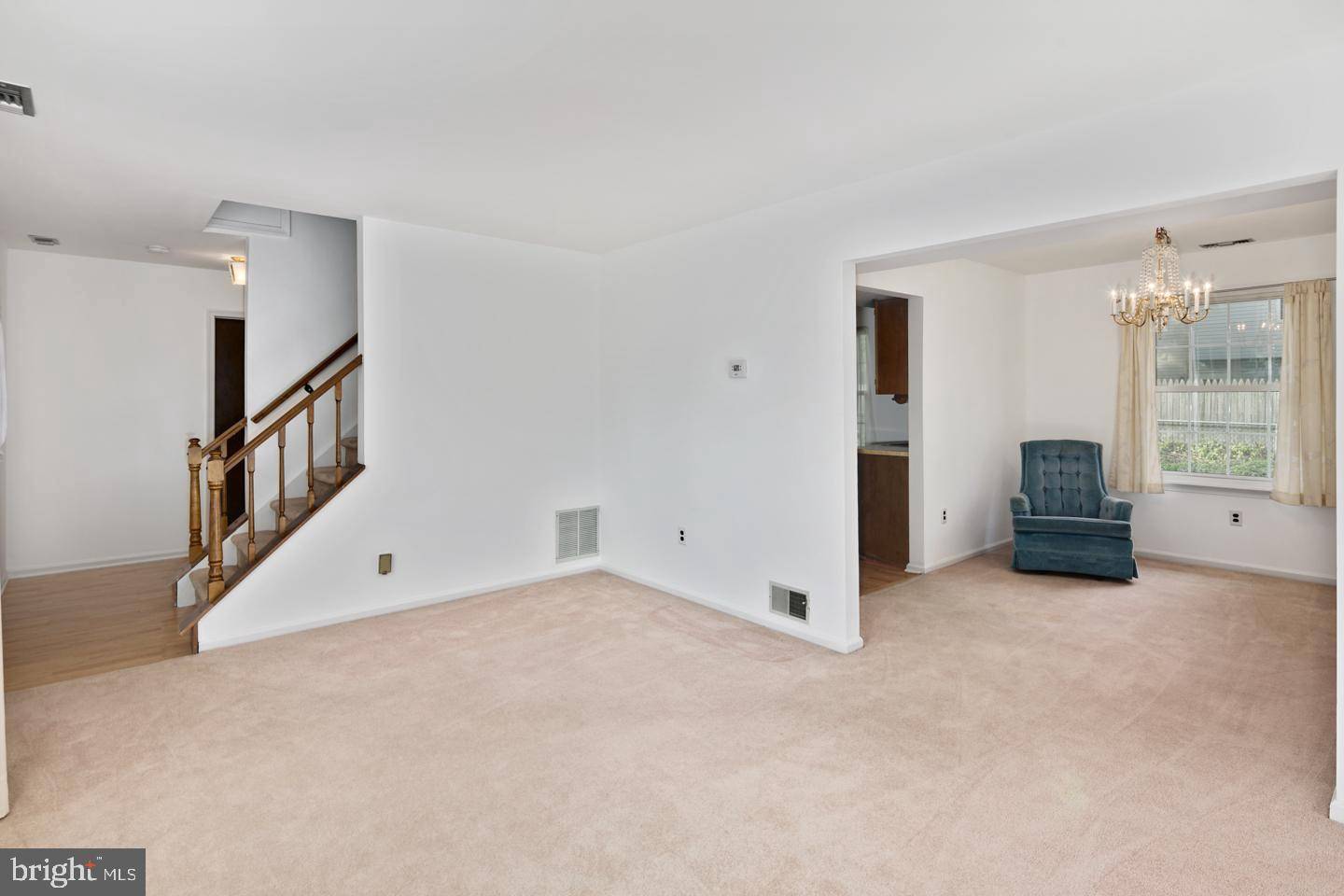 Fairless Hills, PA 19030,595 FERNWOOD LN