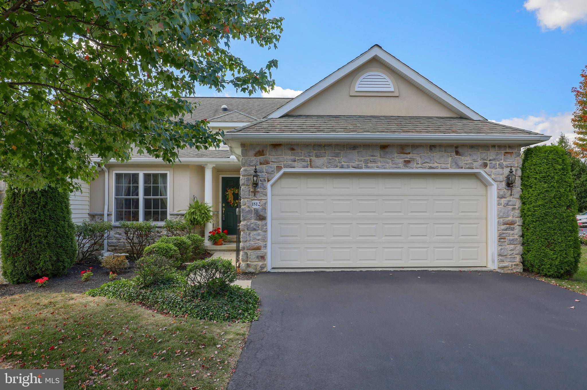 Lancaster, PA 17602,1812 SERENE WAY