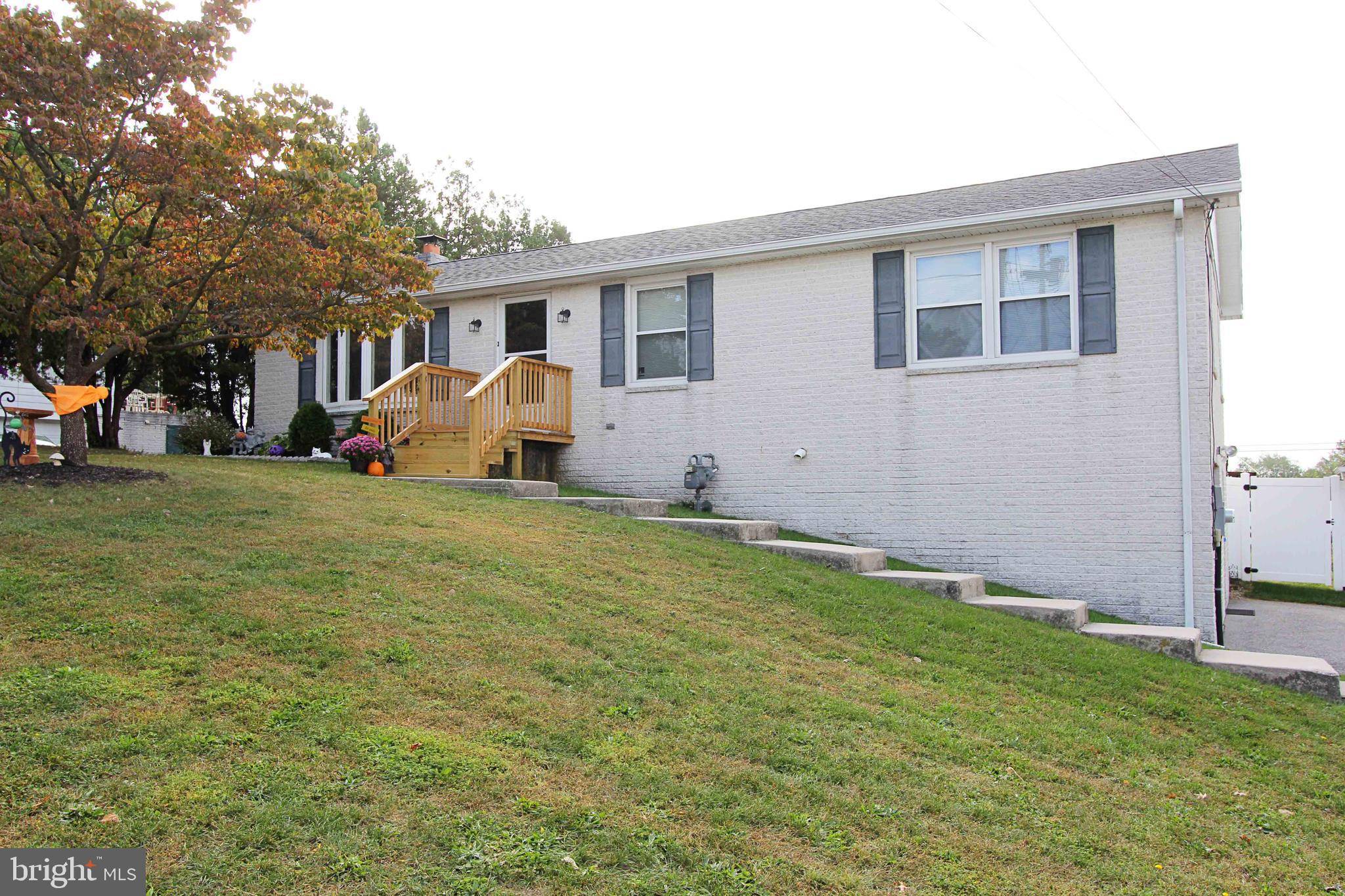 York, PA 17408,4360 BRIARWOOD CT