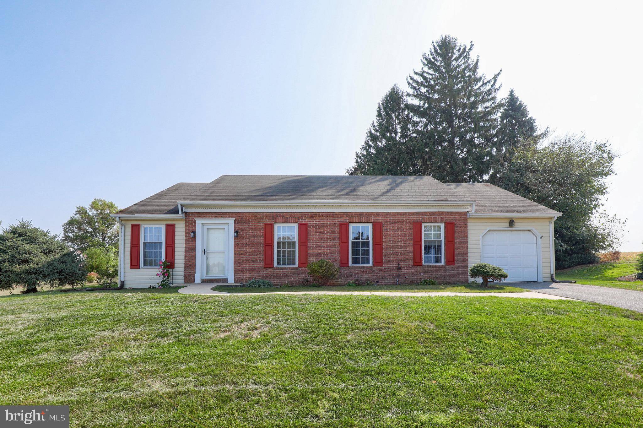 Willow Street, PA 17584,117 DORIANNE DR