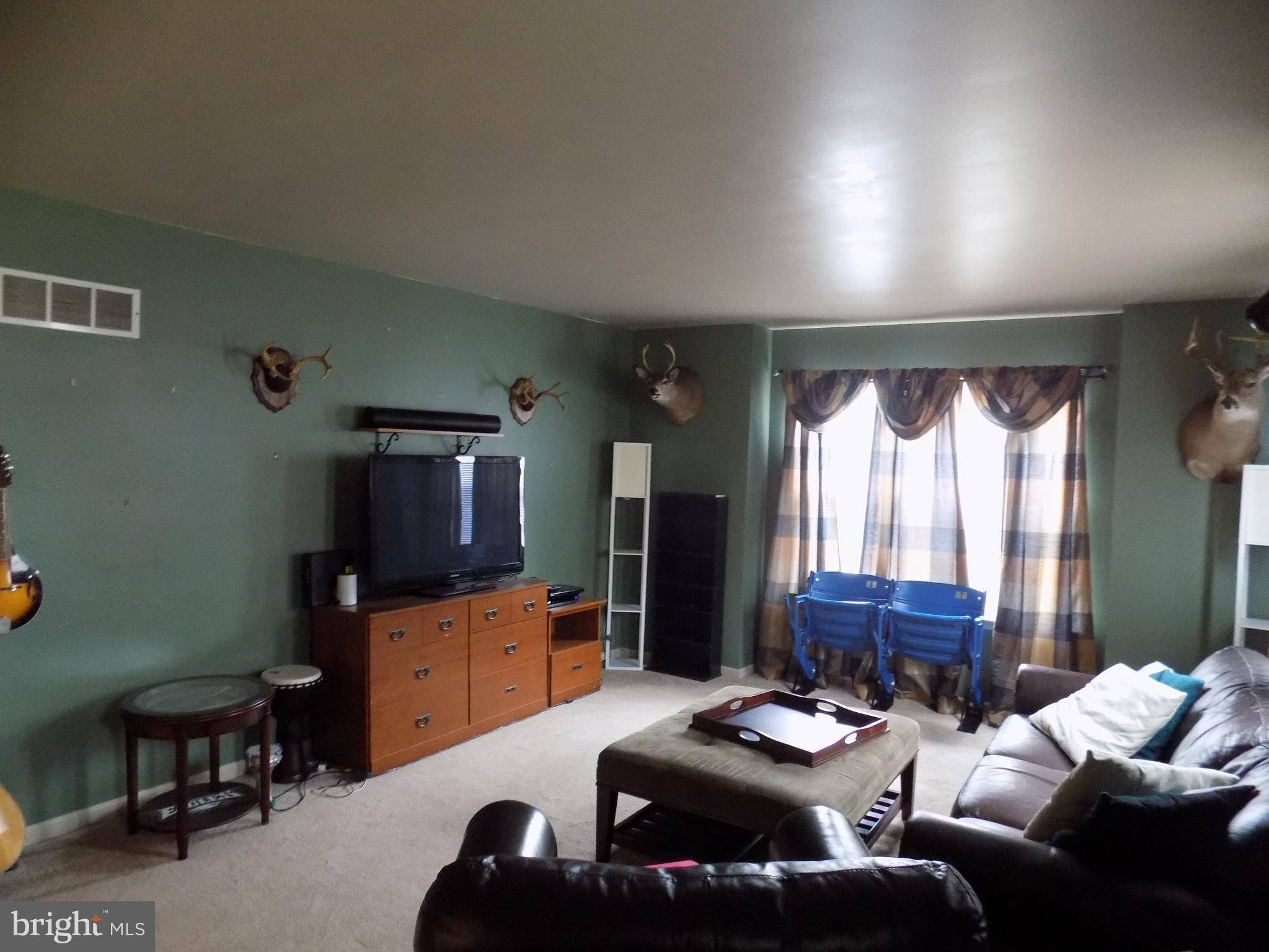 Pennsburg, PA 18073,392 CATTAIL CT