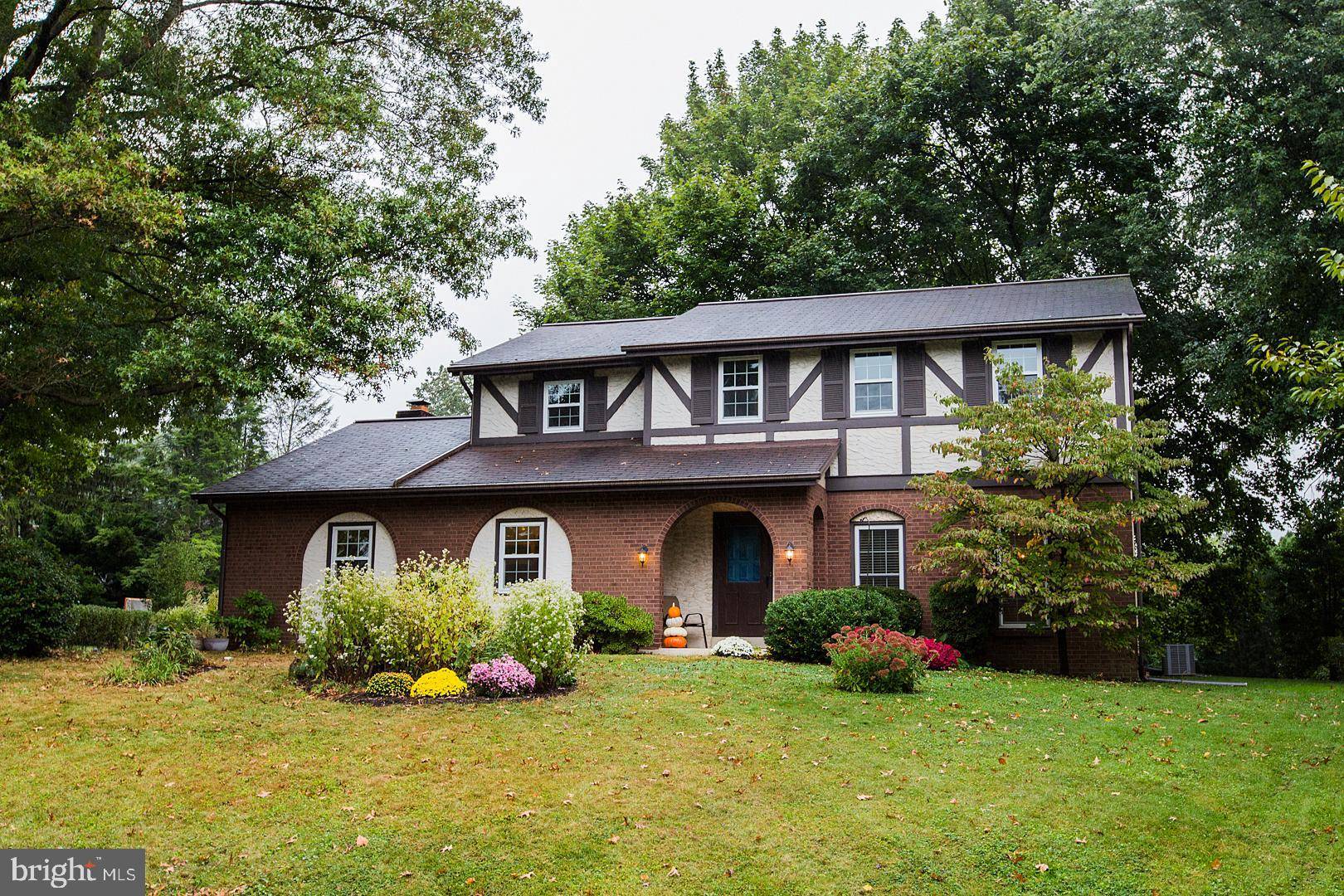 Landisville, PA 17538,745 SOUTHVIEW DR