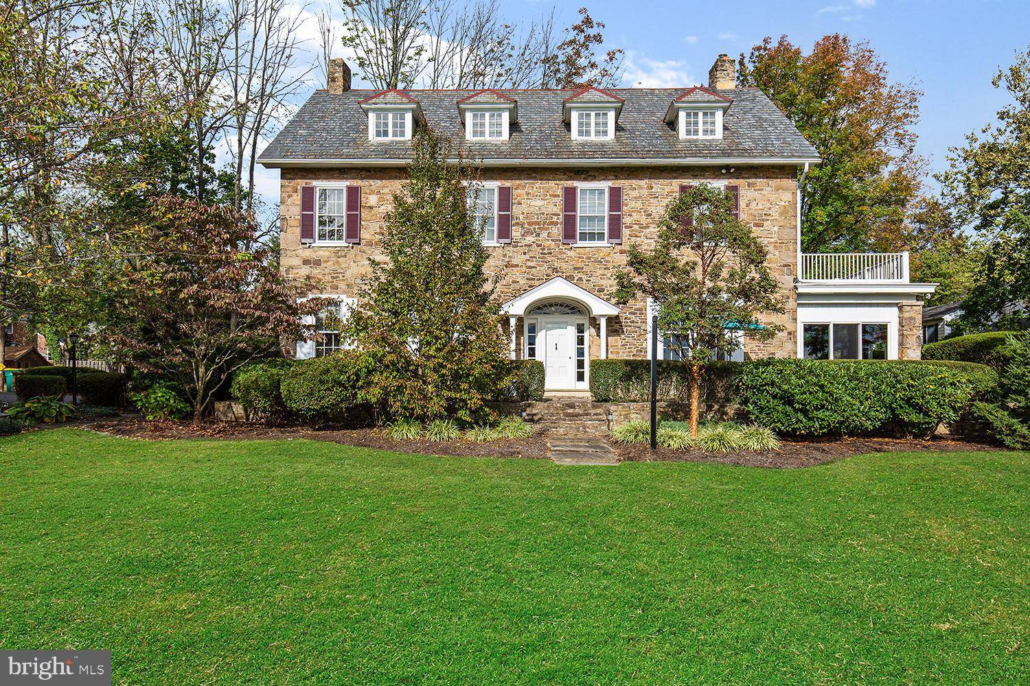 Doylestown, PA 18901,16 GOLF VIEW RD