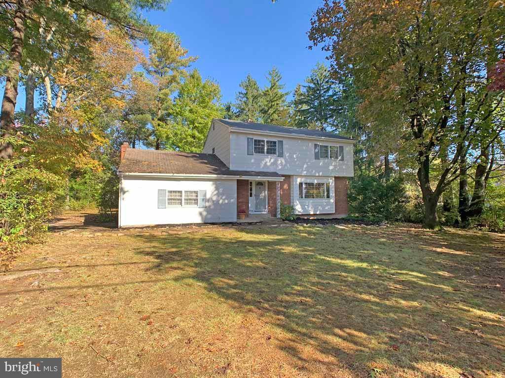 Yardley, PA 19067,712 BIG OAK RD