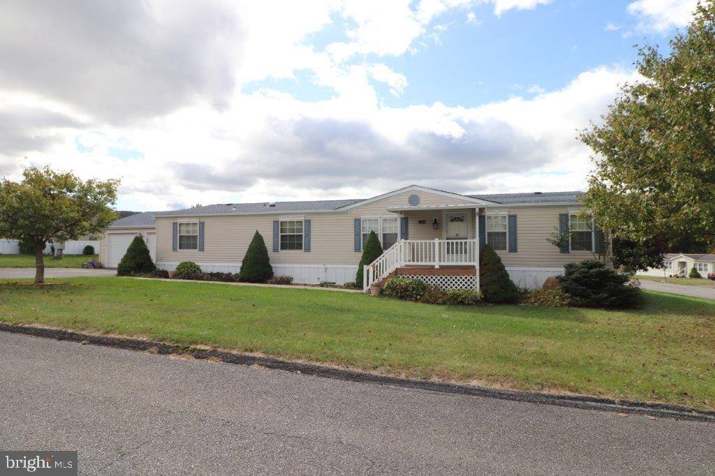 Lehighton, PA 18235,153 SAVANNAH LN