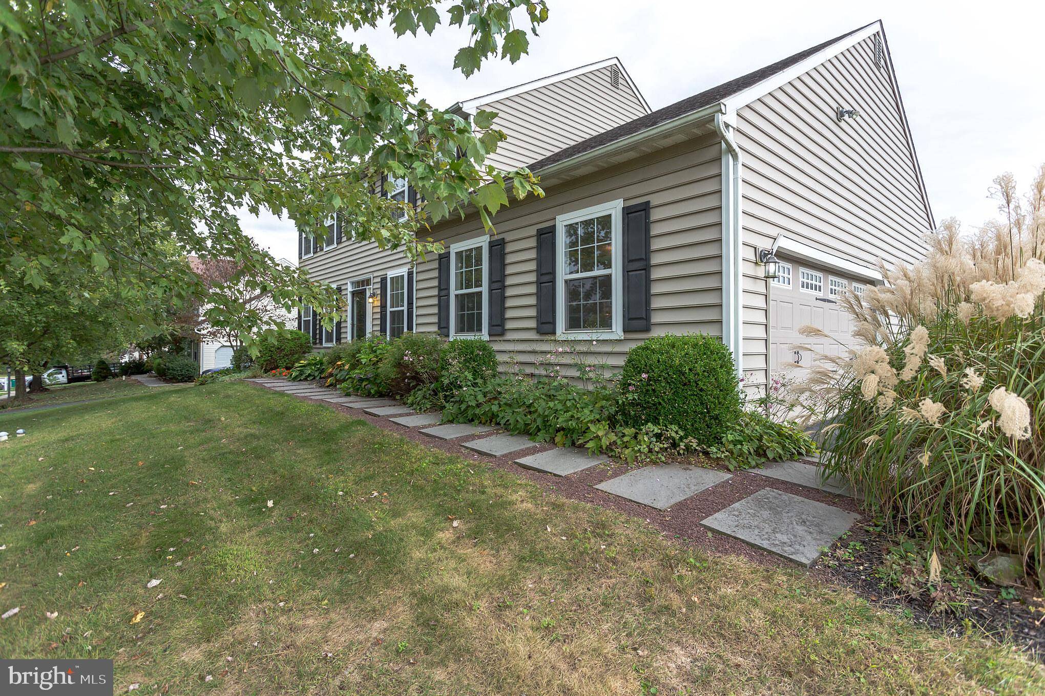 Royersford, PA 19468,34 PINE TREE DR