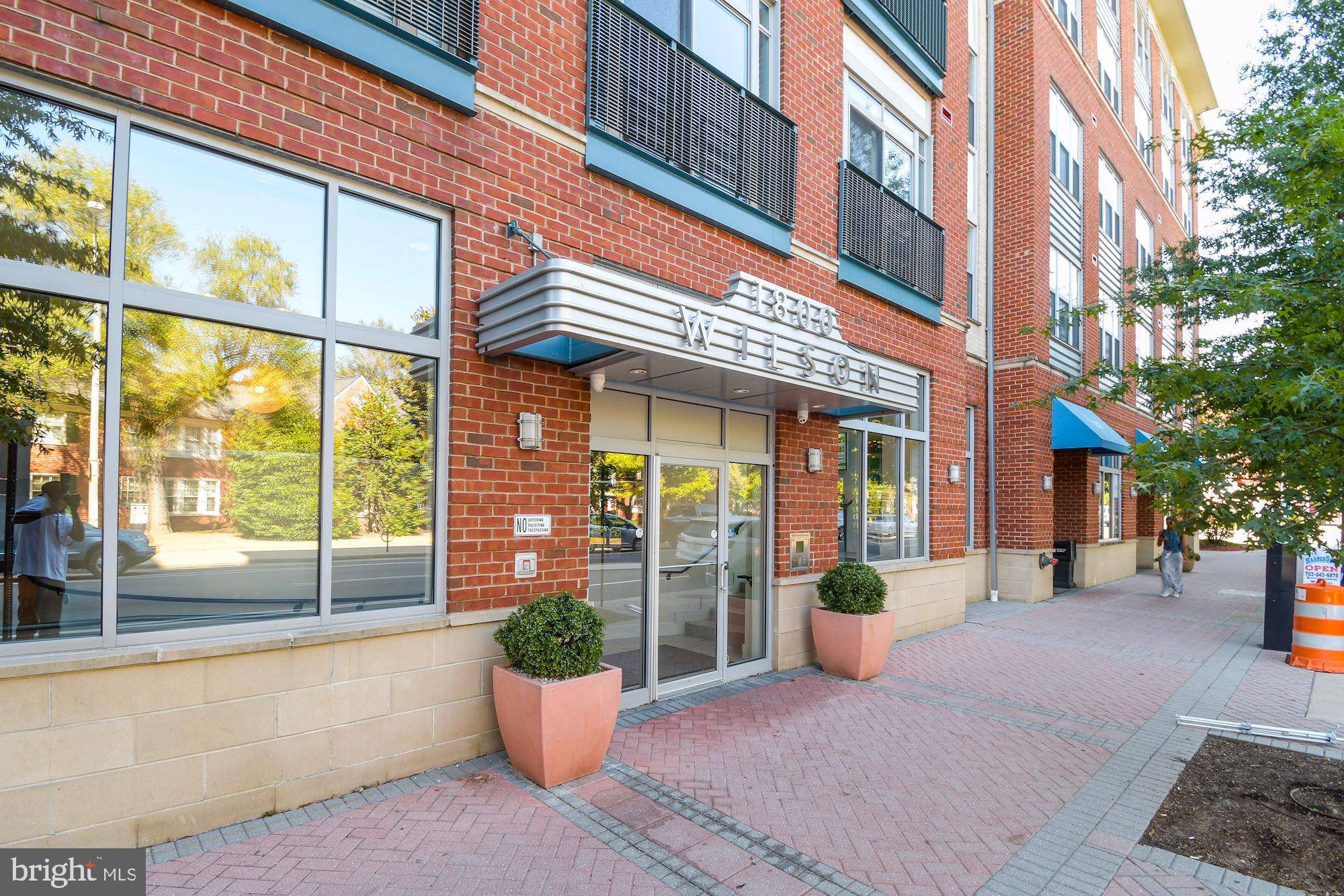 Arlington, VA 22209,1800 WILSON BLVD #128