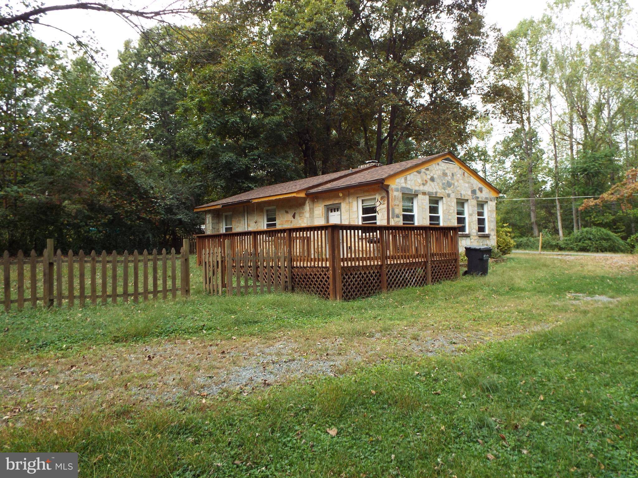 Louisa, VA 23093,158 ELLIS DR