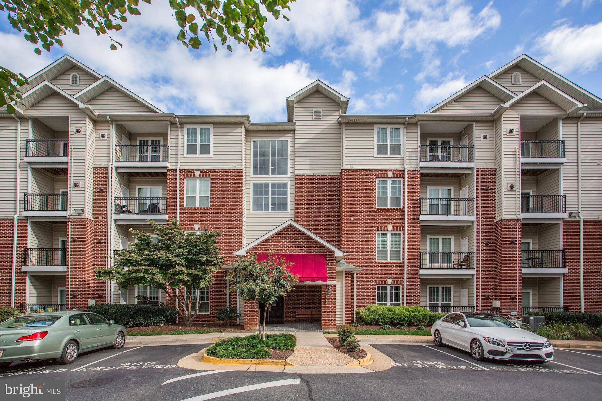 Mclean, VA 22102,1591 SPRING GATE DR #3404