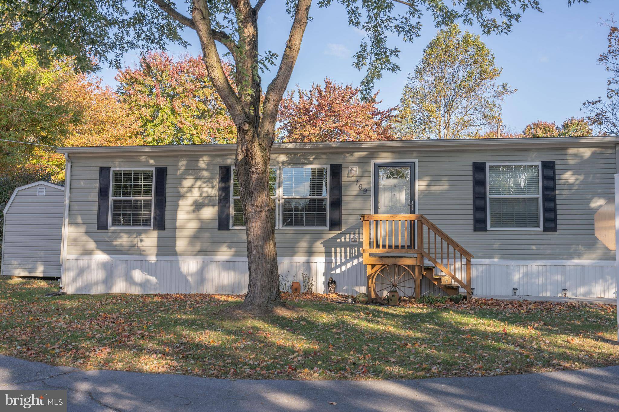 Lititz, PA 17543,169 WEIDLER LN