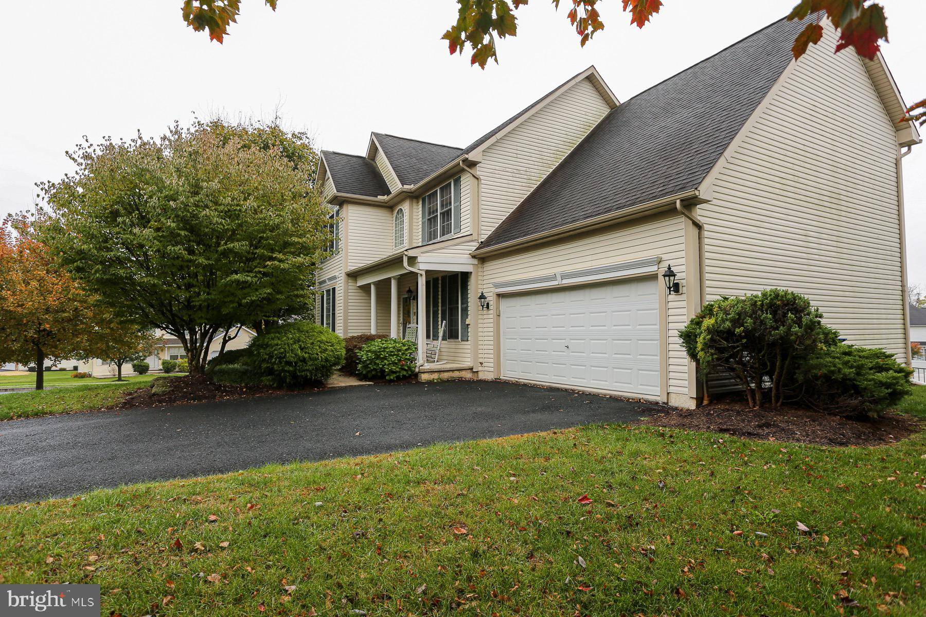 Blandon, PA 19510,407 COLONIAL CT