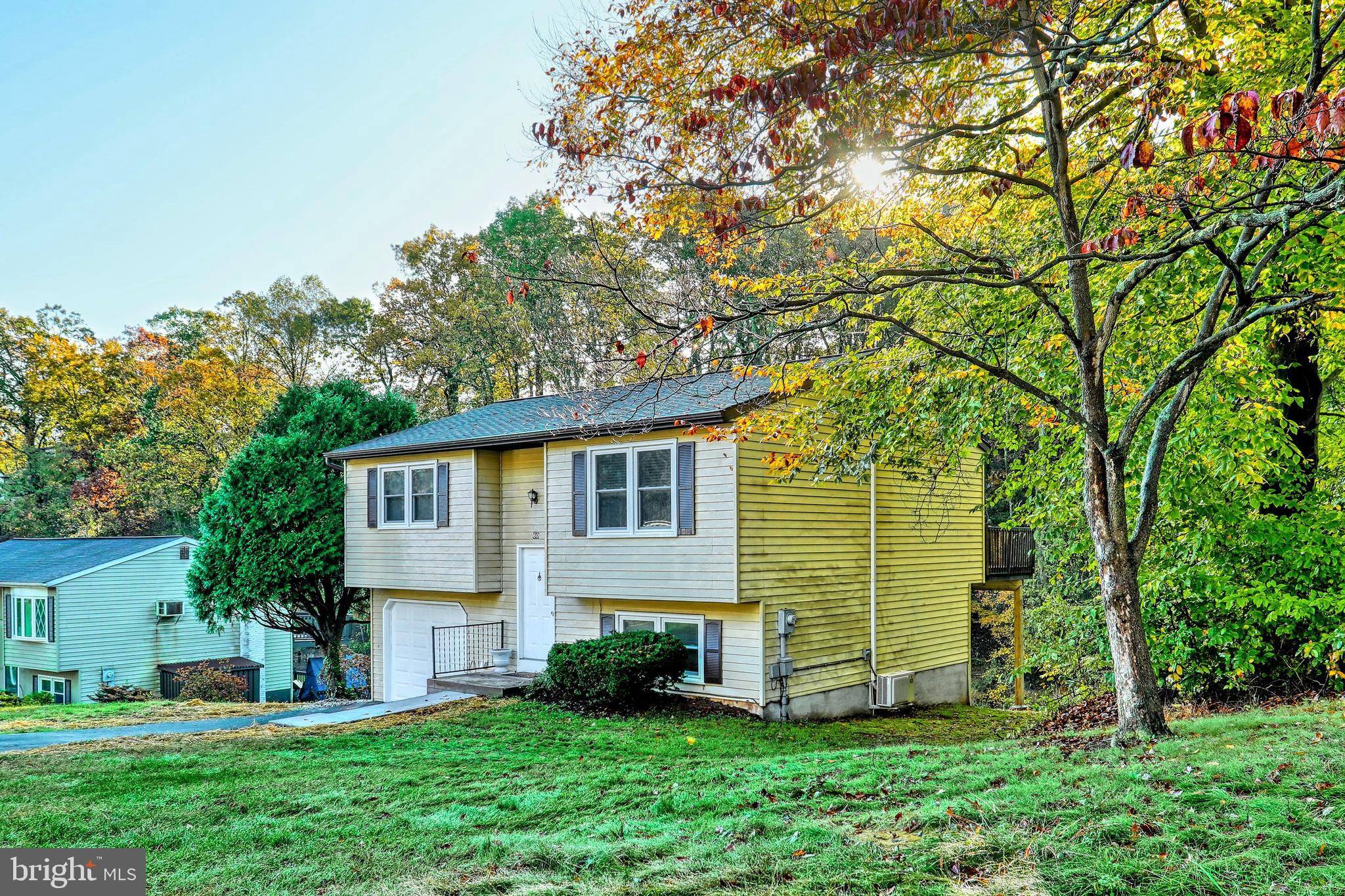 Etters, PA 17319,60 WHITE OAK LN