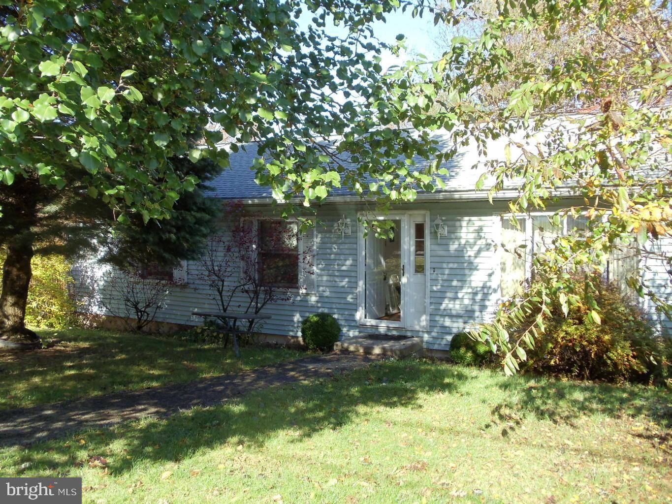 Nesquehoning, PA 18240,1116 E CATAWISSA ST