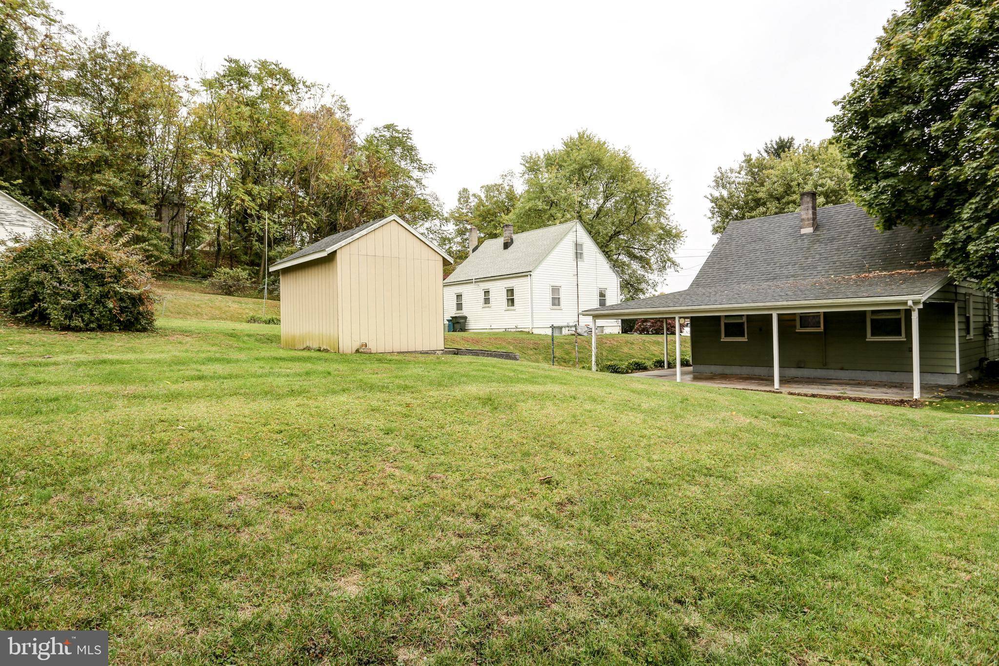 Highspire, PA 17034,128 POPLAR ST