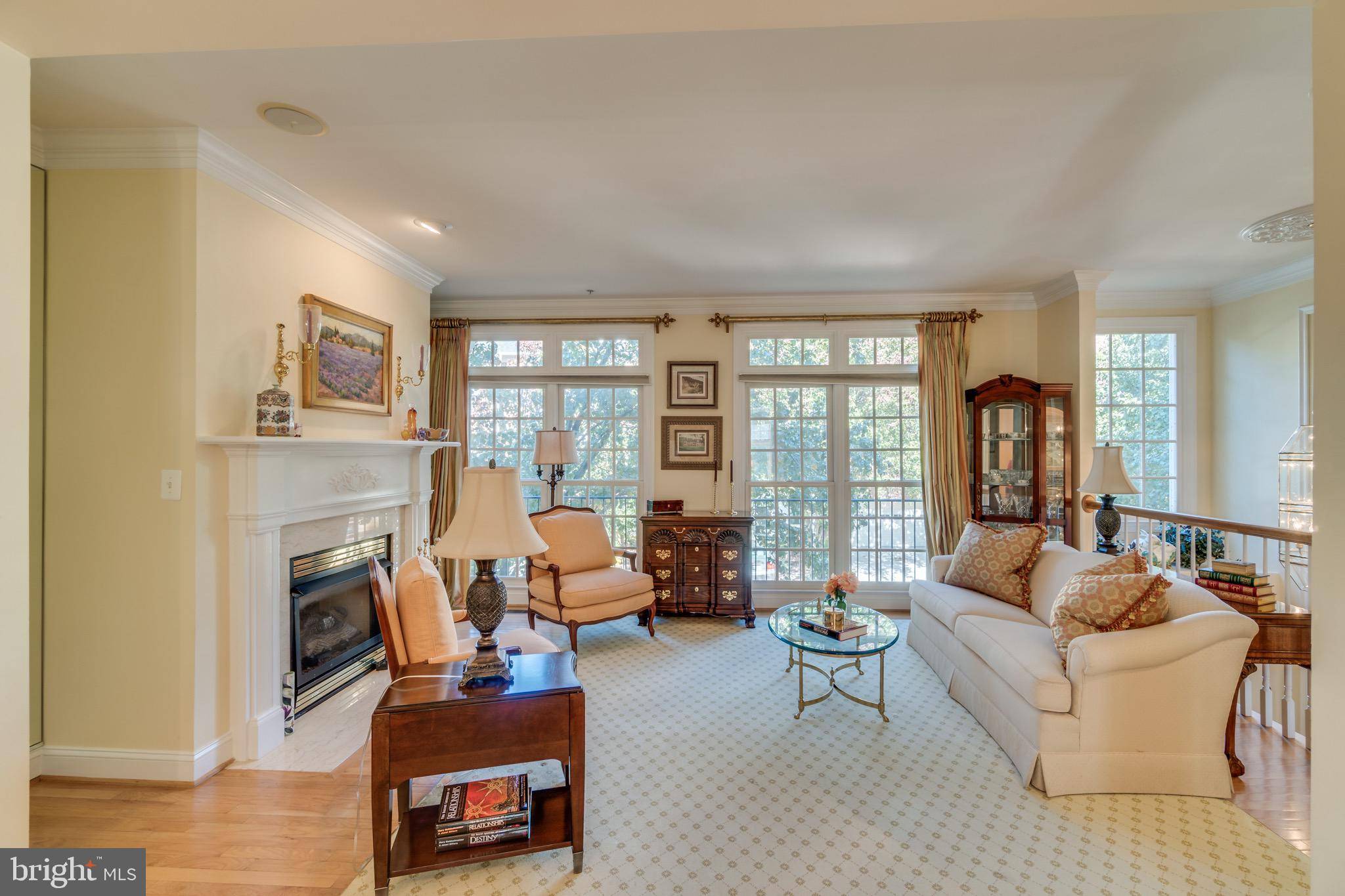 Mclean, VA 22102,7449 CARRIAGE HILLS DR