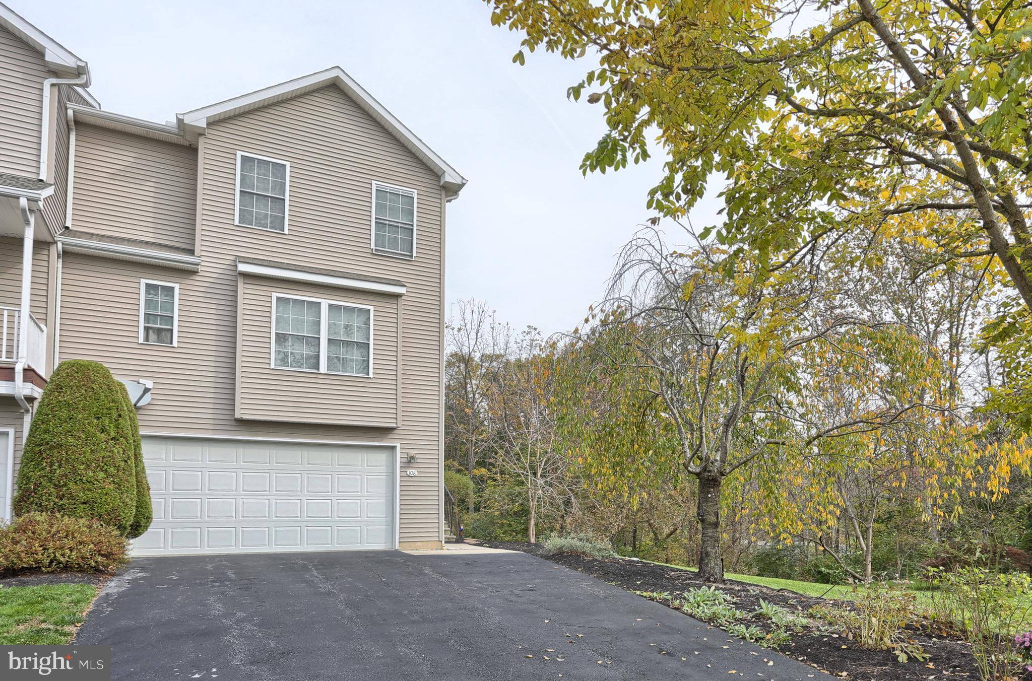 Annville, PA 17003,108 WOODSIDE CT