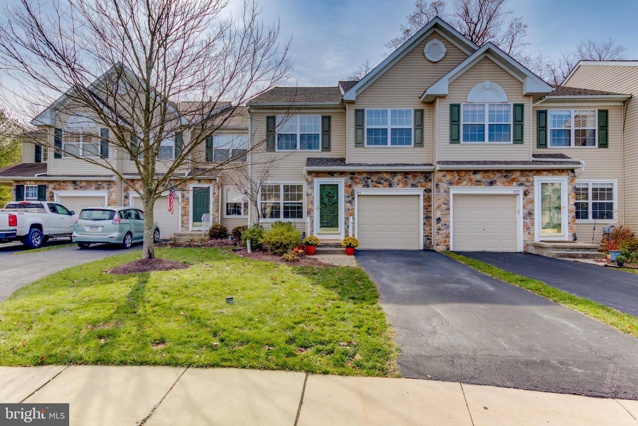 Phoenixville, PA 19460,3715 HONEY LOCUST DR