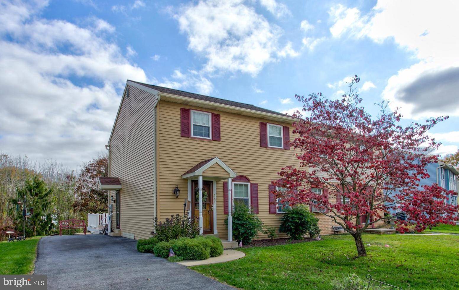 Lancaster, PA 17602,441 DAISY LN